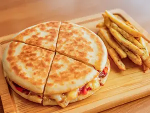 Mega sándwich con papas