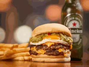 Hamburguesa Liniers con papas
