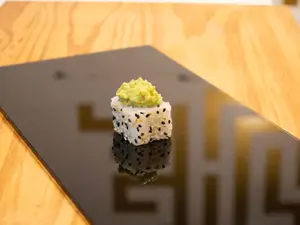 Ceviche Roll (8 Piezas)