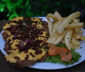 Milanesa Athor