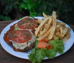 Milanesa napolitana