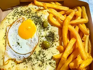 Pizzanesa clásica individual