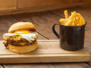 Hamburguesa be happy con papas