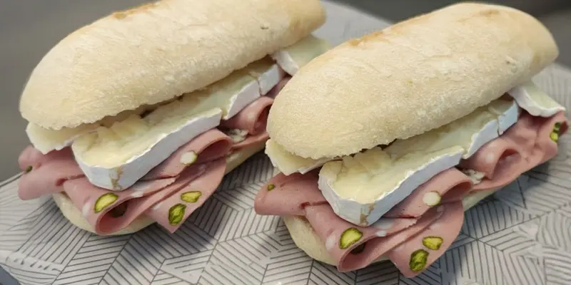 Auguri Deli