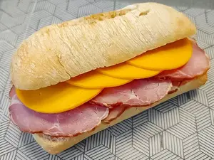 Lomito & cheddar (calentito)