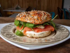 Salmón lima bagel