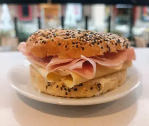 Clásico jamón y queso