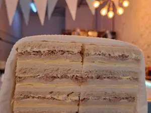 Atún, huevo y queso