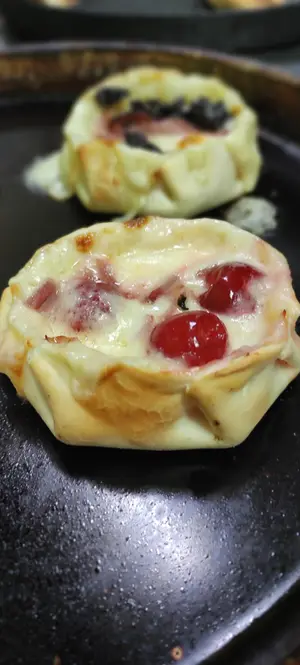 Empanada de cereza glaseada
