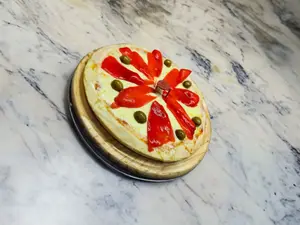 Pizza muzzarella con morrones