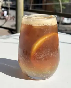 Café Tonic