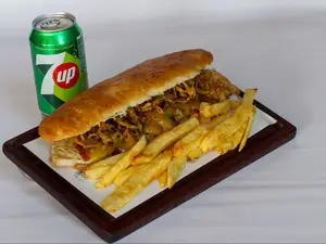 Sandwich pechuga barba con fritas