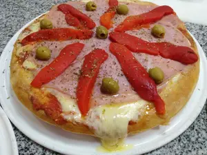 Jamón y morrones 8 porciones