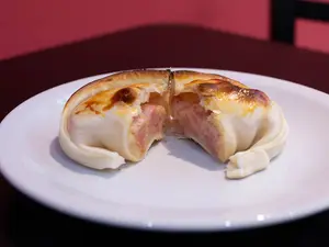 Jamón y queso 170 gs al horno