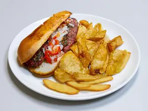 Super choripan c/ papas fritas