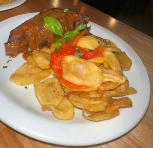 Ojo de bife al borgoña
