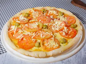 Pizza Napolitana Y Jamón