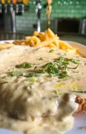 MILANESA DE CARNE AL VERDEO.