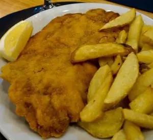 MILANESA DE POLLO CLASICA.