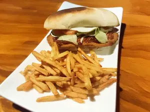 Sandwich mila carne + gaseosa