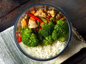 Pollo primavera