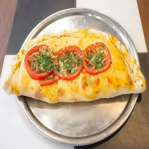 Calzone Napolitano