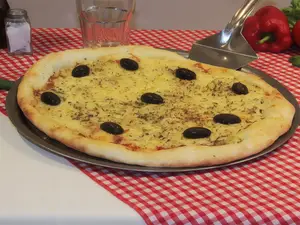 Pizza cuatro quesos grd