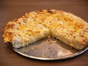Pizza Fugazzeta Rellena
