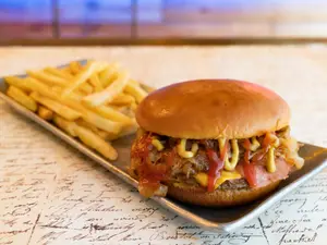 Hamburguesa Medellín