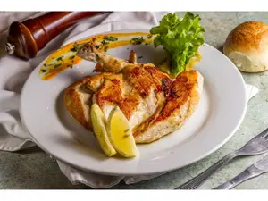 1/4 de pollo grillado