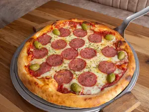 Pizza calabresa