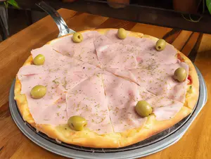 Pizza jamón