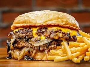 Grilled onion + papas