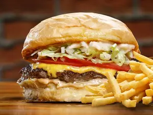 California simple + papas