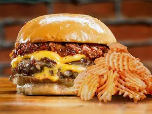 Baby back doble + papas