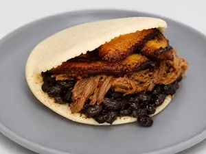 Arepa de Pabellón