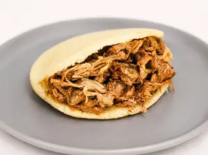 Arepa de Pernil