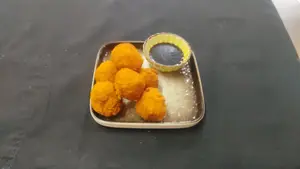 Hot salmón ball (7 unidades)