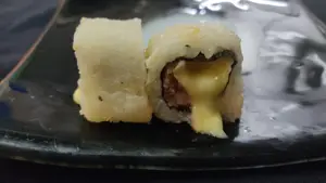 Hotcamembert roll (8 unidades)