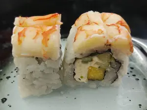Tropical roll (8 unidades)