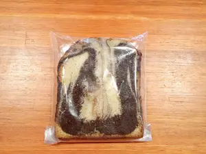 Budín marmolado