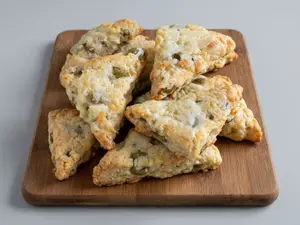 Scon de aceitunas