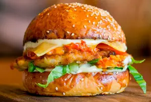 Burguer de Pollo