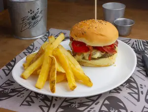 Hamb blue + papas fritas