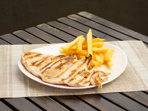 Pechuga Grillé + Guarnición