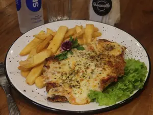 Milanesa napolitana