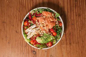 Ensalada de salmón ahumado
