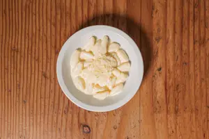 Mini ñoquis de papa con crema