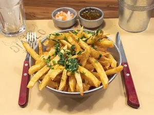 Papas fritas a la provenzal