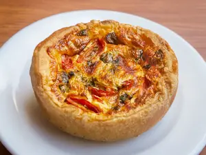 Quiche Caprese